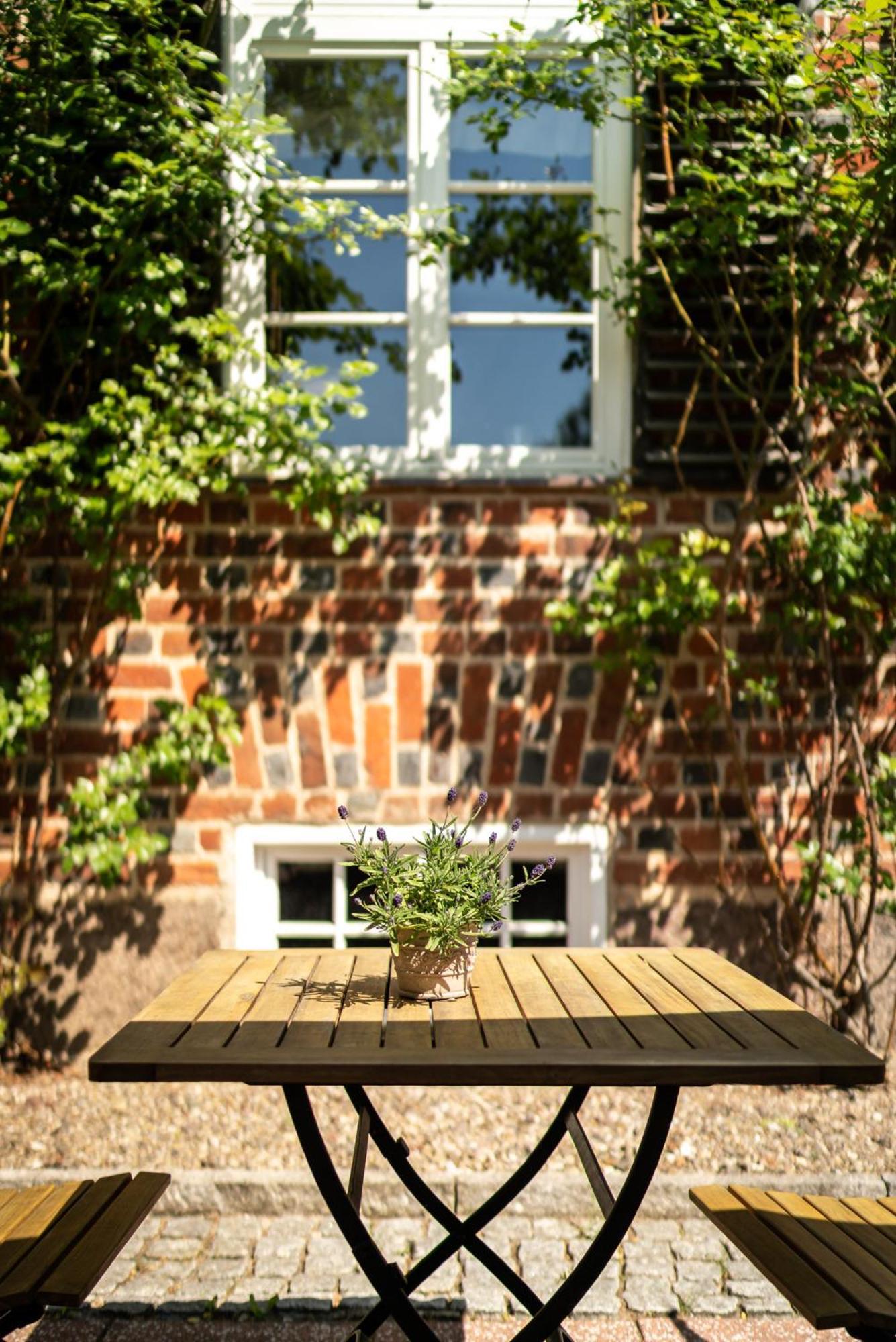 Romantik Hotel Gutshaus Ludorf ภายนอก รูปภาพ