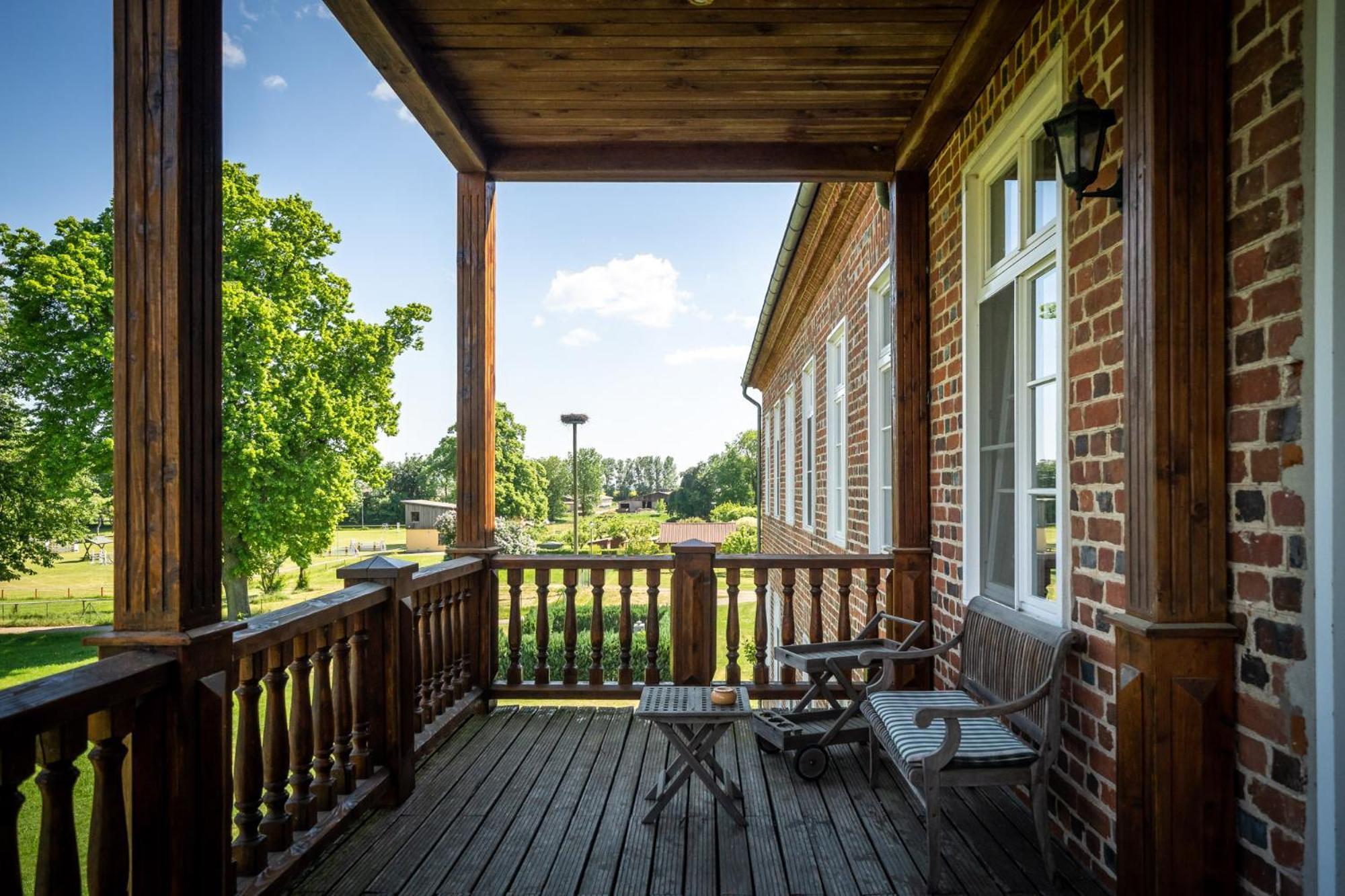 Romantik Hotel Gutshaus Ludorf ภายนอก รูปภาพ