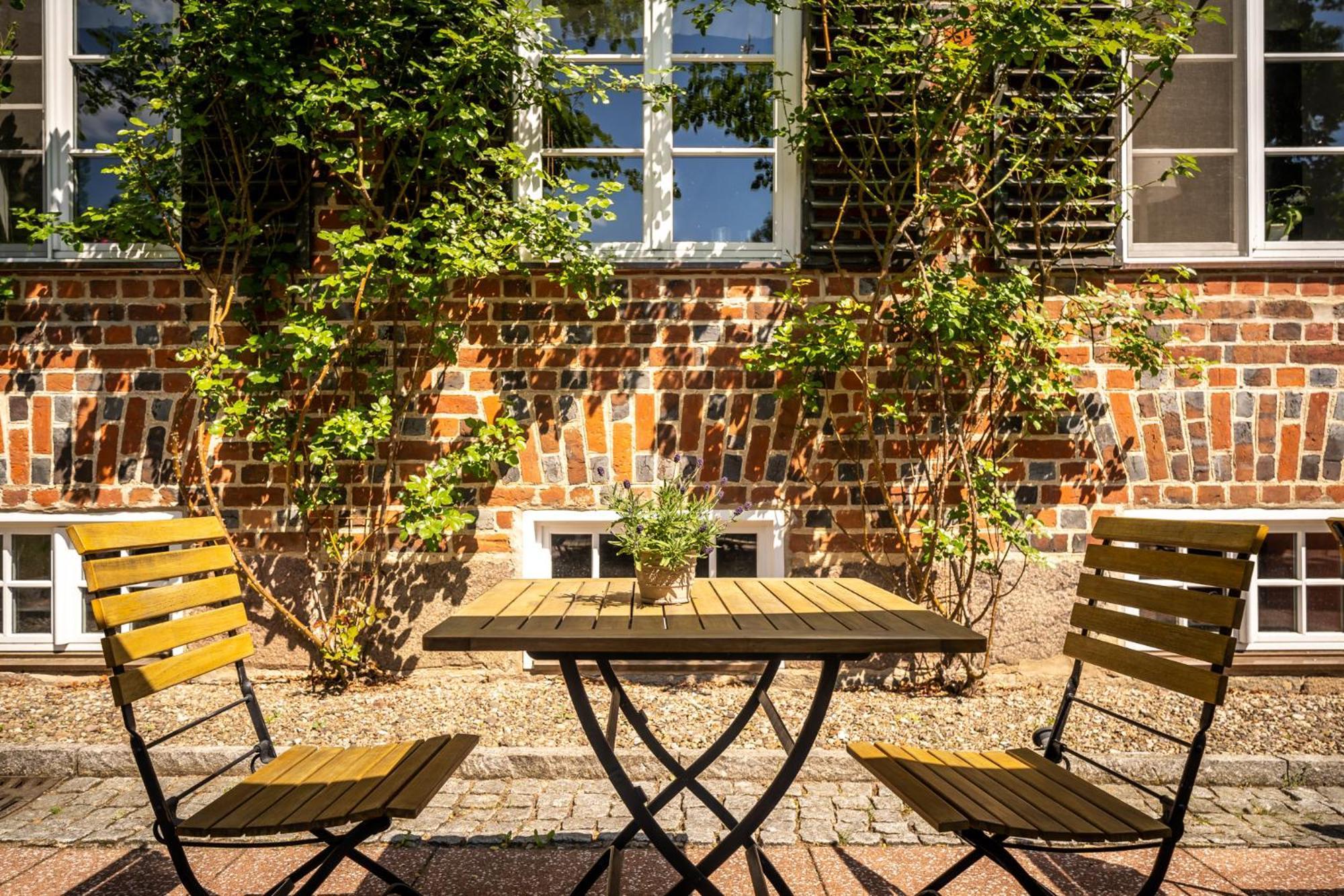 Romantik Hotel Gutshaus Ludorf ภายนอก รูปภาพ