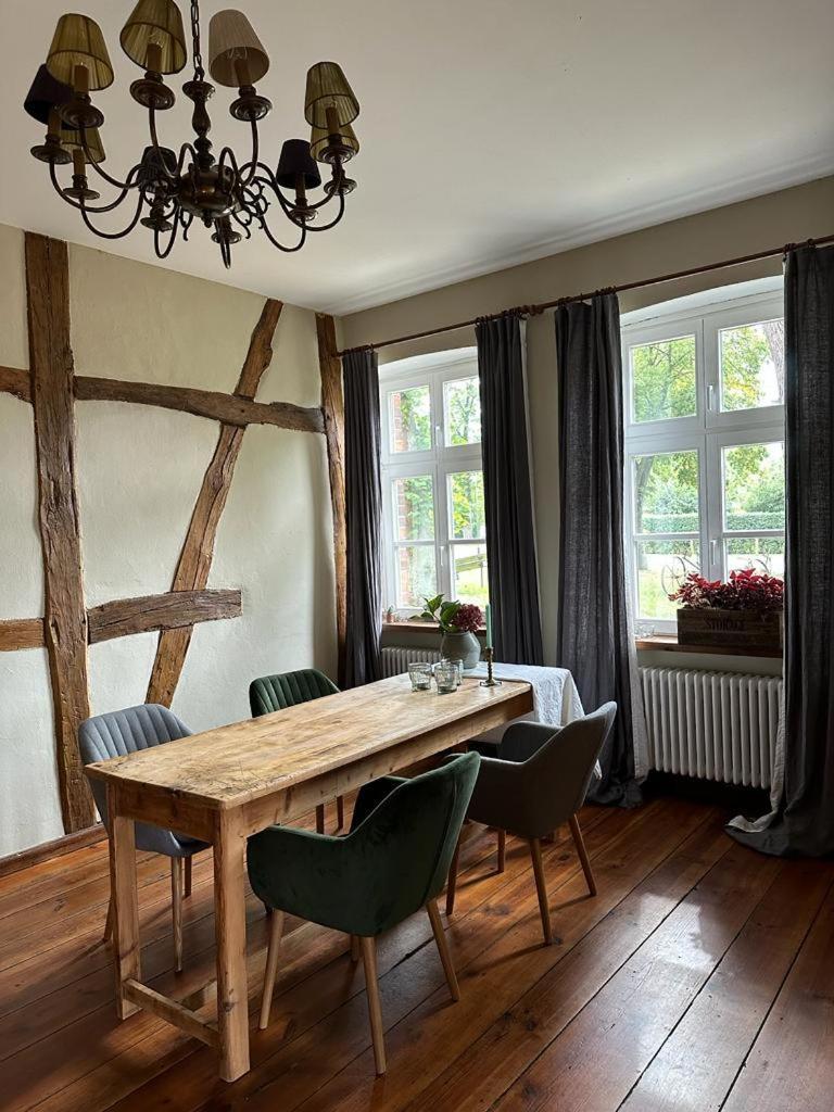 Romantik Hotel Gutshaus Ludorf ภายนอก รูปภาพ