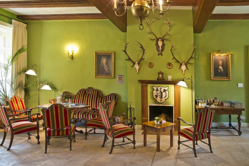 Romantik Hotel Gutshaus Ludorf ภายนอก รูปภาพ